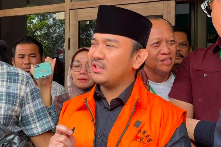 Mantan Bupati Bekasi Divonis 6 Tahun Penjara, Bayar Rp 10,4 Miliar, Hak Politik Dicabut 10 Tahun