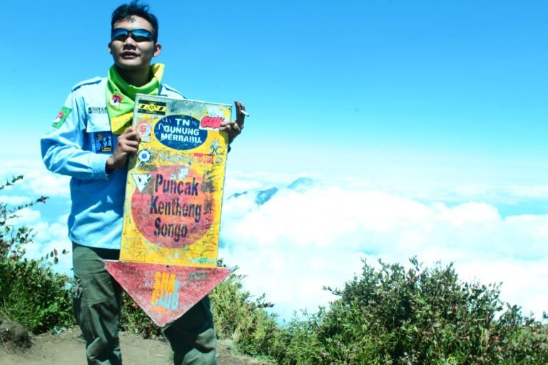 Pendaki Semeru Hilang, Ketika Aturan Keselamatan Diabaikan, Siapa yang Harus Bertanggungjawab?