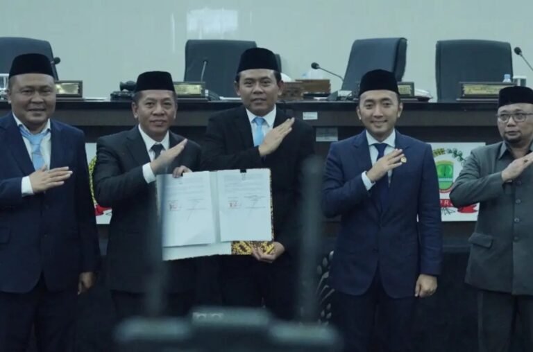 DPRD Karawang Setujui Perubahan KUA – PPAS 2026 dan Bahas Raperda APBD 2027
