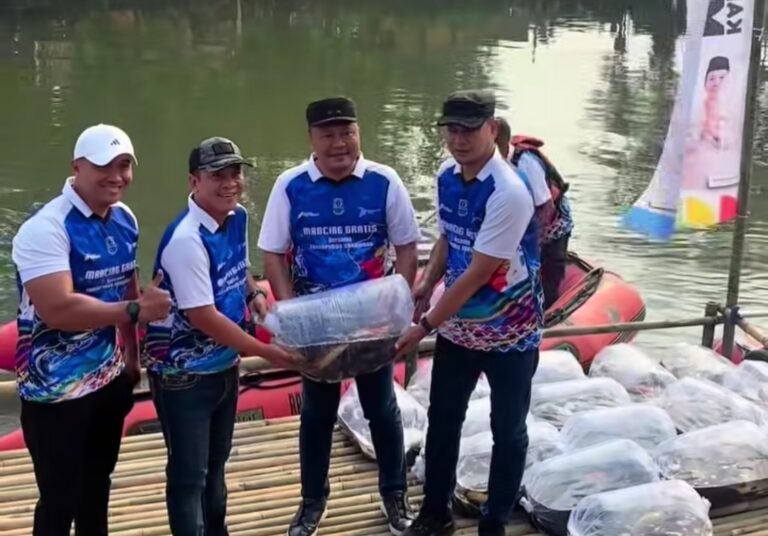 Rangkaian HUT ke-393 Tahun, Pemkab Karawang Gelar Mancing Gratis Serentak di 30 Kecamatan