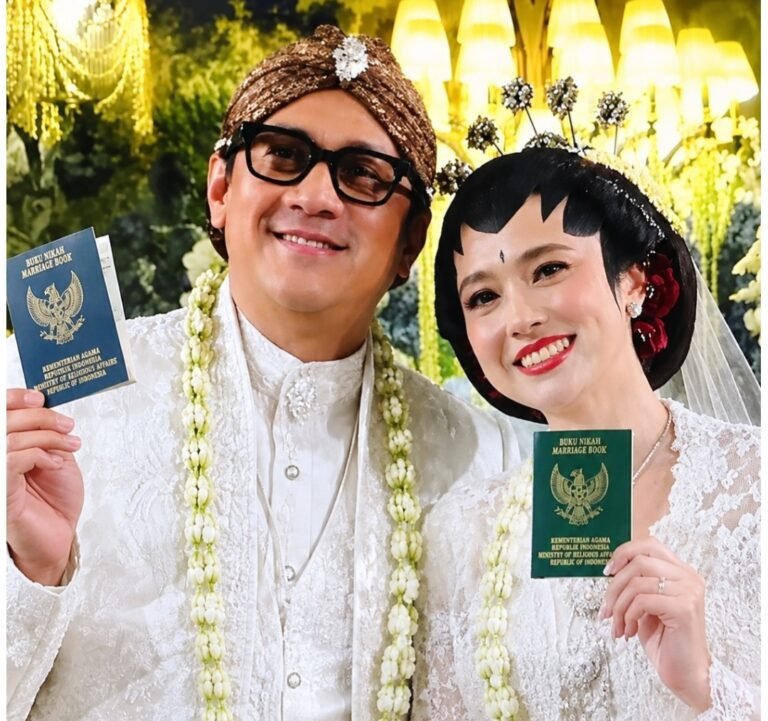 Andre Taulany dan Amanda Rigby Sah Jadi Pasangan Suami-Istri